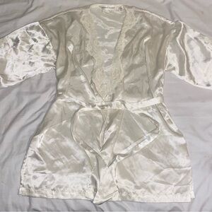 Victoria's Secret White Satin Robe
